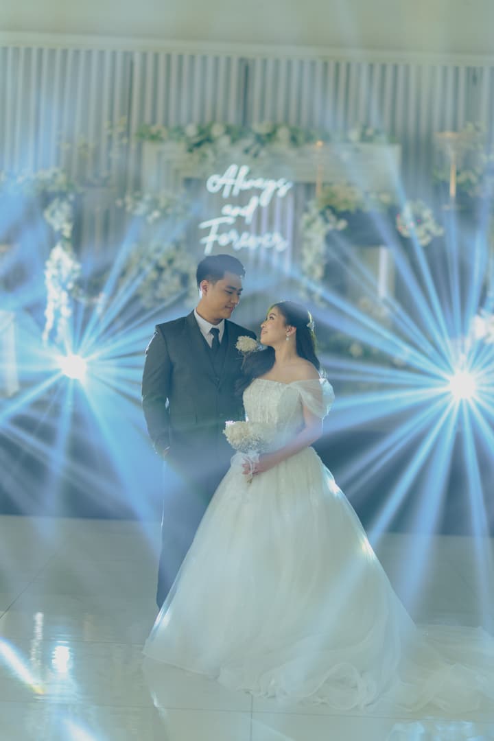 John and Rachel wedding photo 199