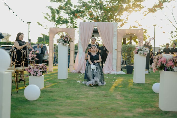 John and Rachel wedding photo 366