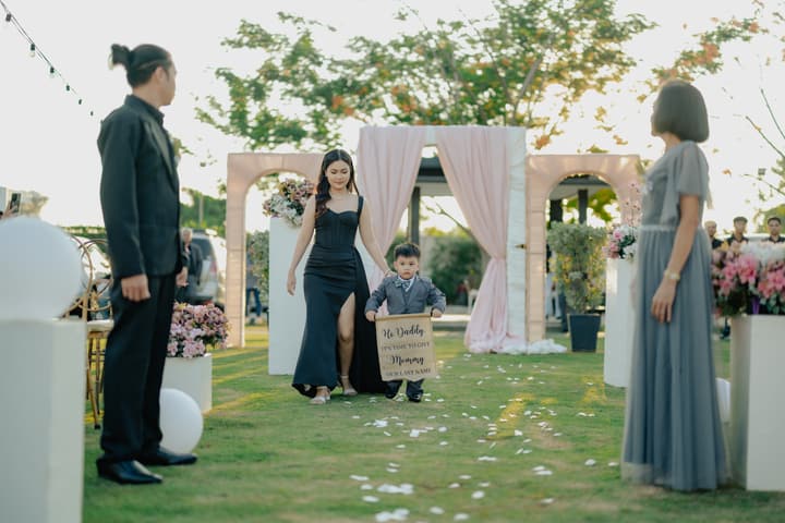 John and Rachel wedding photo 385
