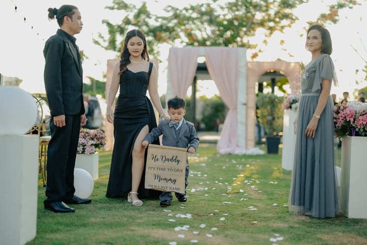 John and Rachel wedding photo 387