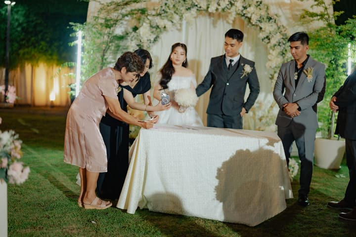 John and Rachel wedding photo 576