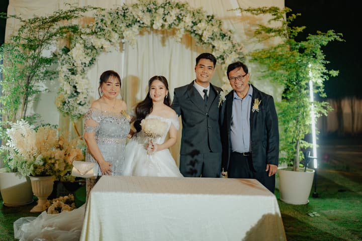 John and Rachel wedding photo 590