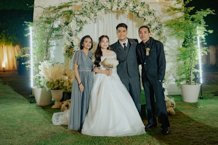John and Rachel wedding photo 621