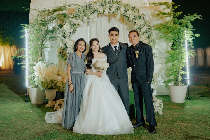John and Rachel wedding photo 629