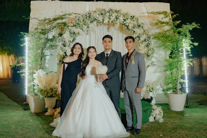 John and Rachel wedding photo 691
