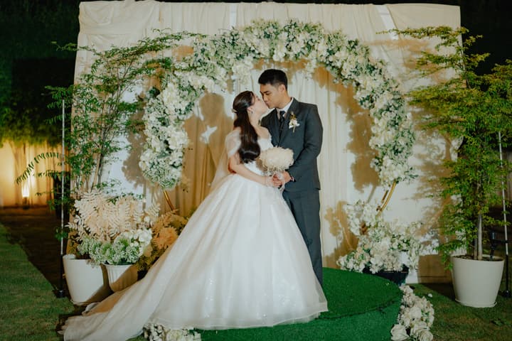 John and Rachel wedding photo 715